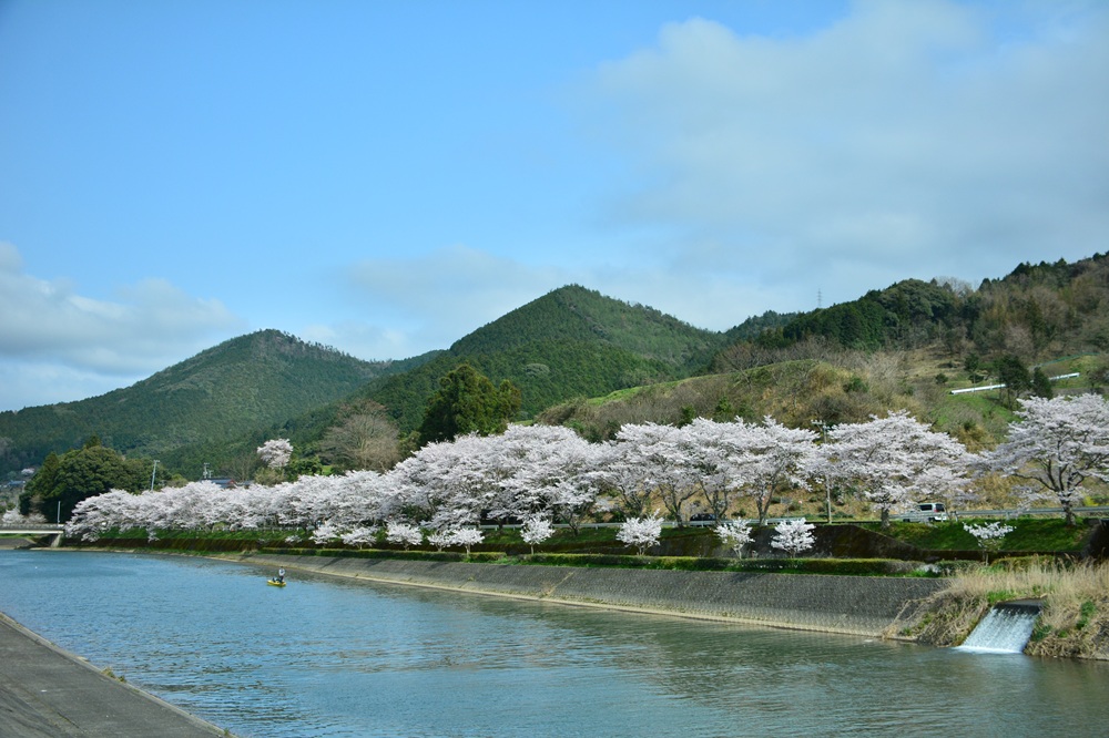 宇和町明間